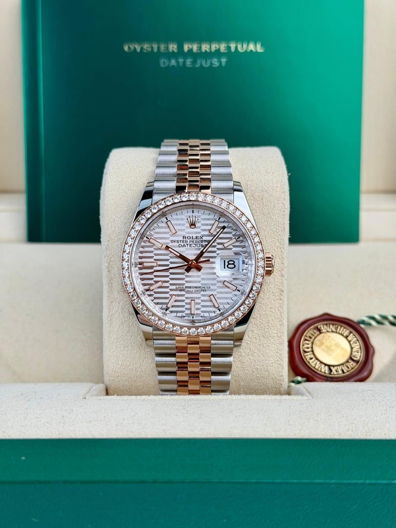 Rolex Datejust 36mm Silver Motif Diamond